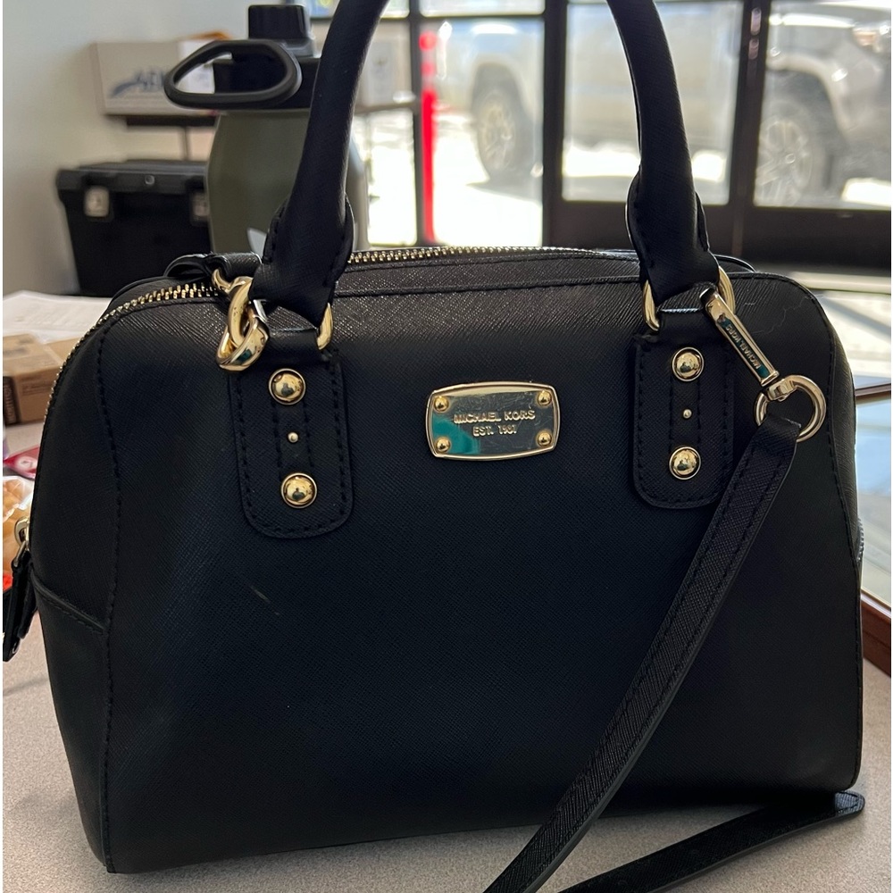 Michael kors purse